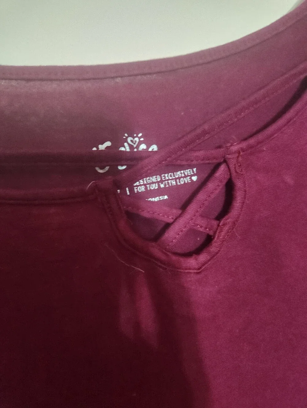 🎉 Girls: Maroon Long Sleeve